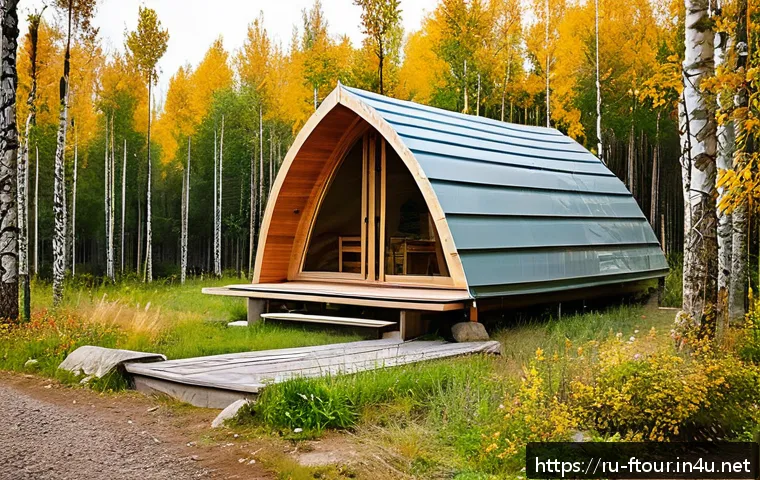 농촌관광지도사 실무에서 배우는 것 - A serene rural glamping site in the Russian countryside during early autumn, featuring cozy tents wi...